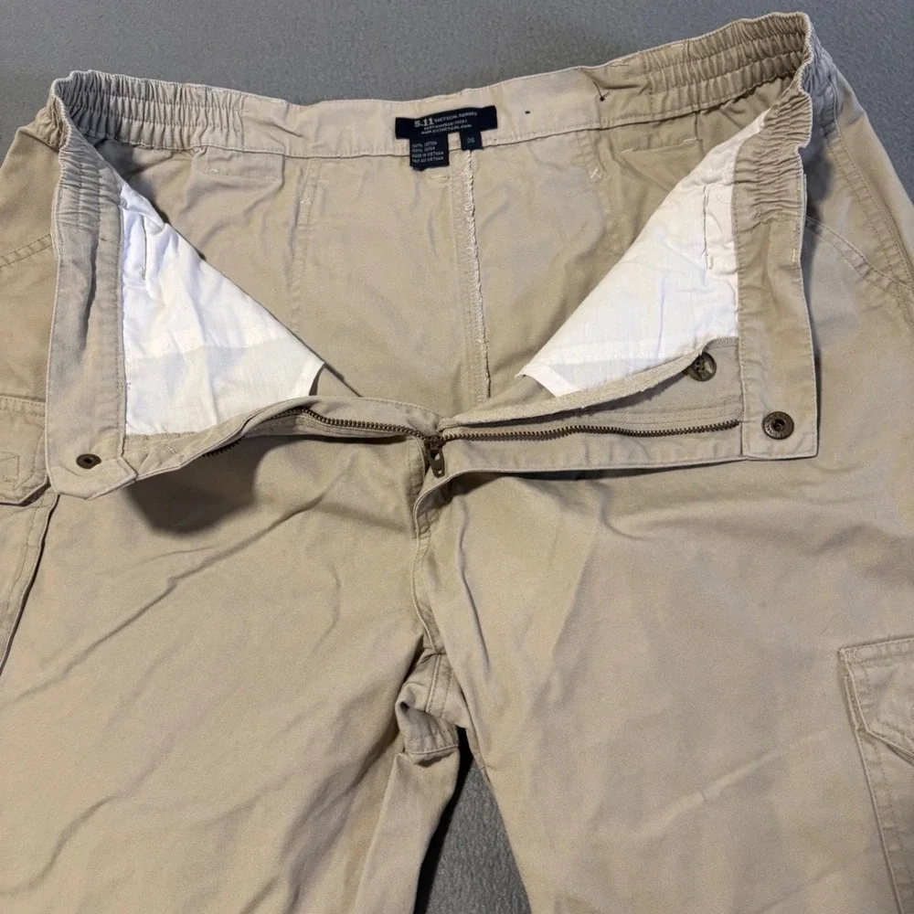5.11 Tactical Cargo Pants Mens 36x30 Khaki Tan Cotton Canvas Utility‎ 74251
